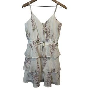 NWT Francesca’s Collection Sleeveless Ruffle Tier Floral White Mini Dress Medium